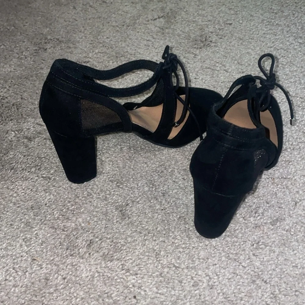 Christian Sirano black velvet heels 4 inch size 8 - Picture 5 of 10